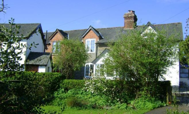 Holly Cottage Self Catering, Hodley